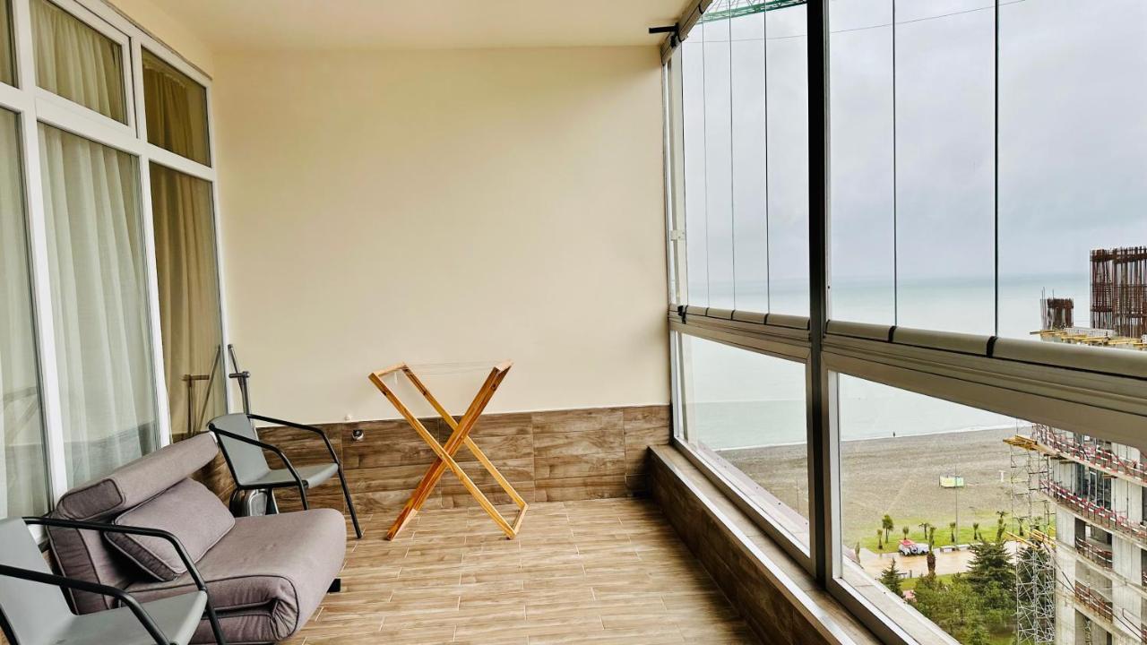 Magnolia Apartment Terrace 3 Batumi Exterior photo